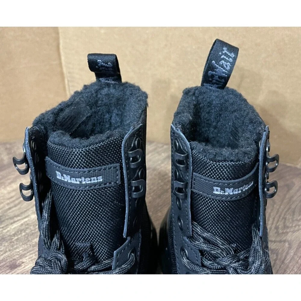 Dr. Doc Martins Air Wair Black Boots Combs 2 FL 3M Thinsulate Men's Size 4 NEW